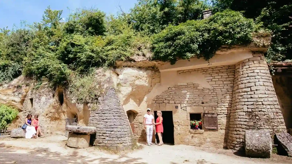 village troglodyte saumur
